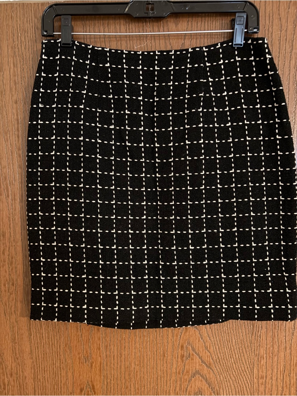 Oscar de la Renta Classic Black Windowpane  Pencil Skirt